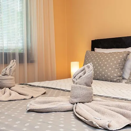 Апартамент Comfortable Family-friendly 2bd With Terrace By Flat Manаger